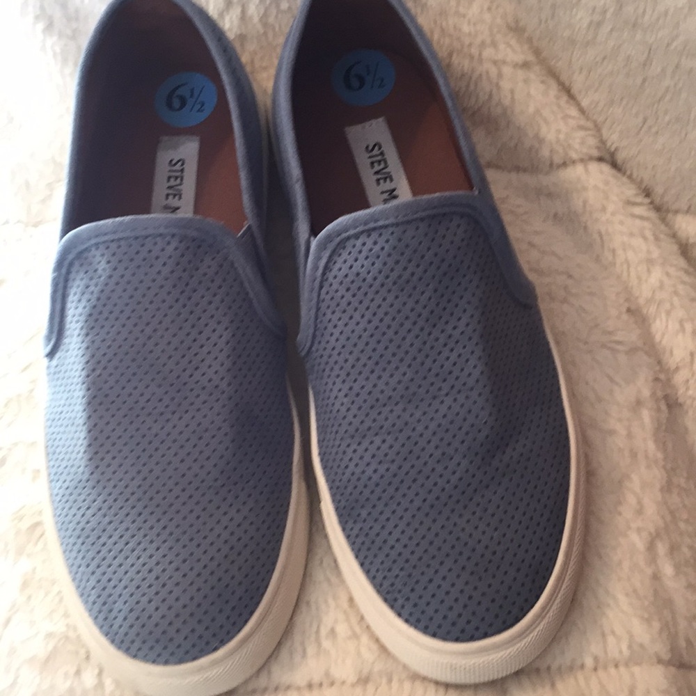 Steve Madden Slip on Blue Suede Shoe